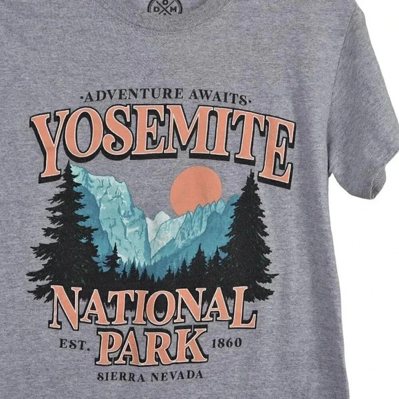 DOM Yosemite Nation Parks Graphic T-Shirt Adventure Awaits Gray Size Small - Picture 2 of 6